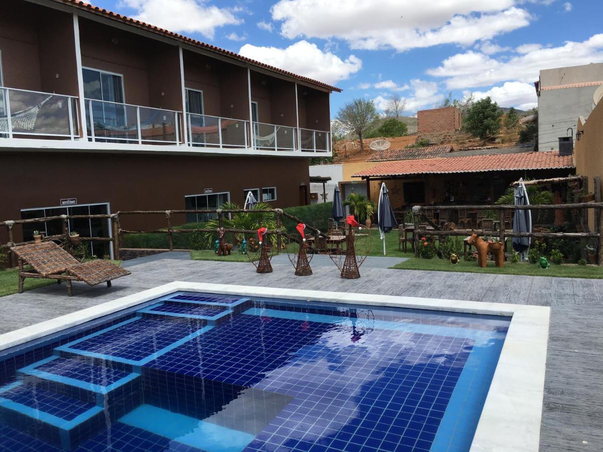 Hotel Virgulino Olho d'Agua do Casado Luaran gambar